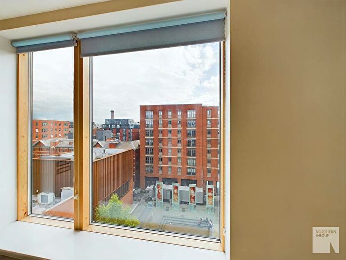 2 Bedroom Apartment To Rent In Apt .:: Ice Plant, M4