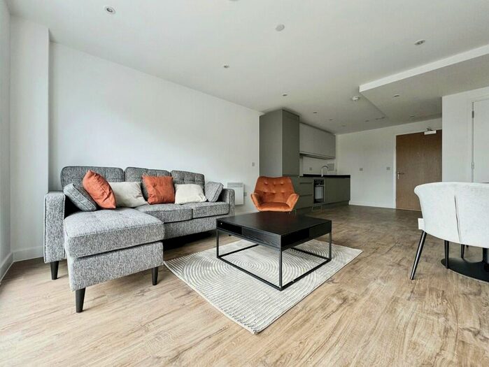 1 Bedroom Apartment To Rent In Phoenix, Saxton Lane, LS9