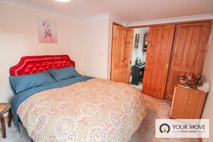 2 Bedroom Detached House For Sale In The Cottage, Till Road, Lowestoft, Suffolk, NR32