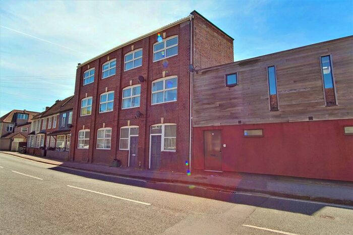 1 Bedroom Flat To Rent In Chalks Road, St George, Bristol, BS5