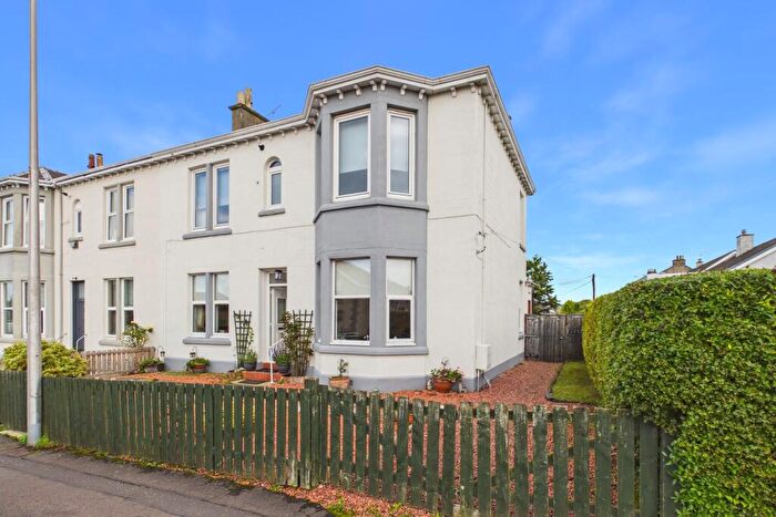 1 Bedroom Flat For Sale In Holm Street, Carluke, ML8