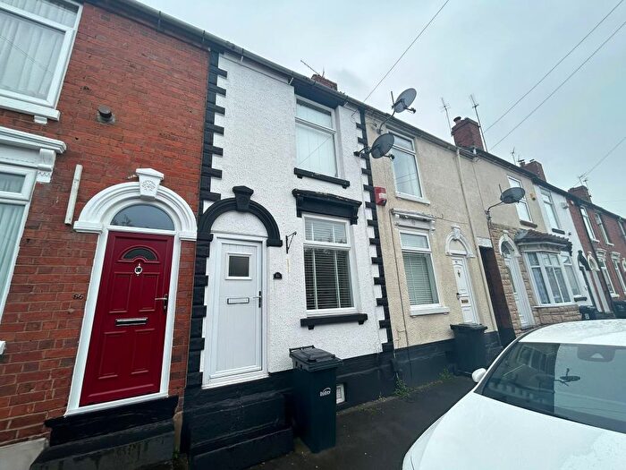 2 Bedroom Terraced House To Rent In Bloomfield Street North, Halesowen, West Midlands, B63