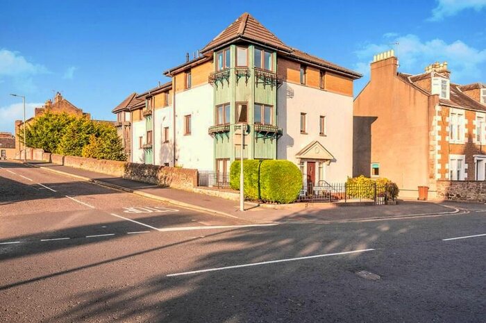 2 Bedroom Flat To Rent In Brook Street, Broughty Ferry, Dundee, DD5