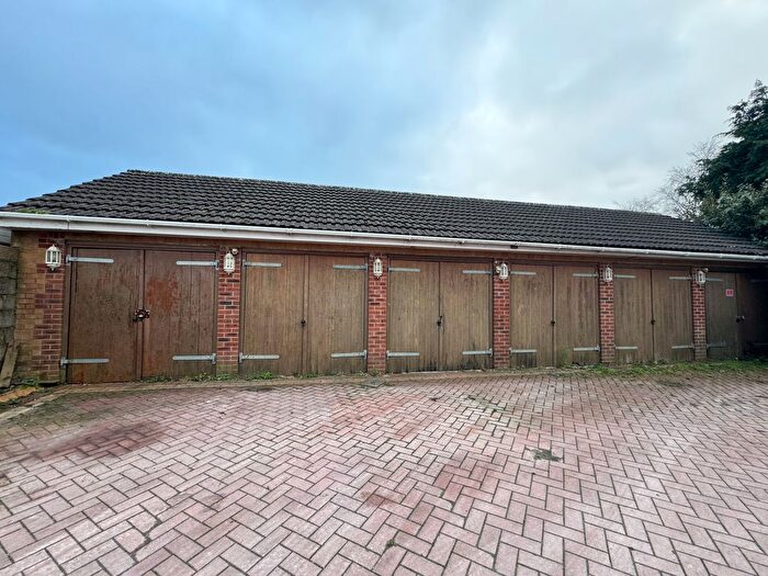 1 Bedroom Property To Rent In Boldre Close, Poole, BH12