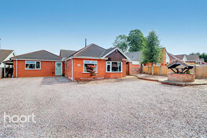4 Bedroom Detached Bungalow For Sale In Lincoln Road, Metheringham, LN4