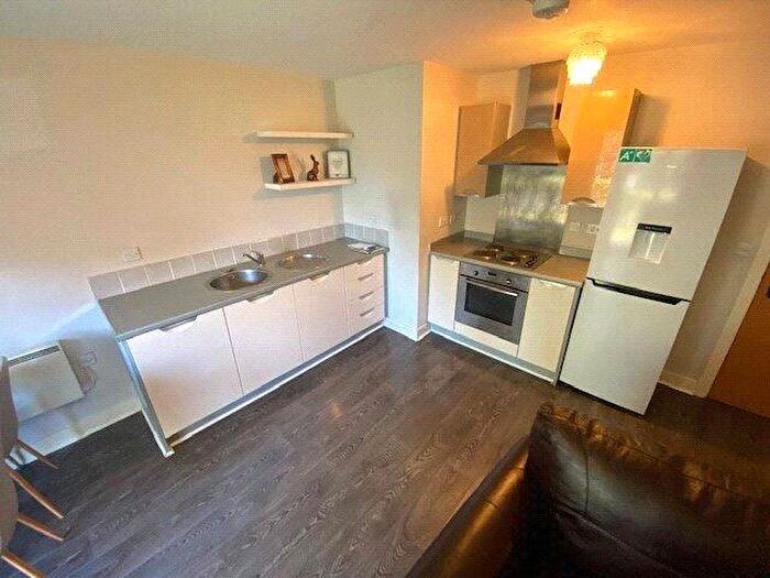 2 Bedroom Apartment To Rent In Slater House, Woden Street, Salford, M5