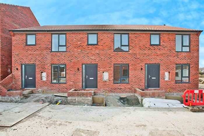 3 Bedroom End Terrace House For Sale In Walrow Road, Highbridge, TA9