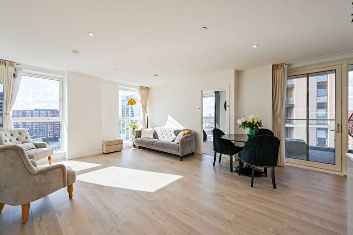 2 Bedroom Flat For Sale In Falconbrook Gardens, Canning Town, London, E16