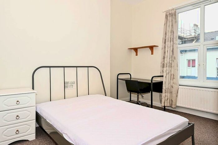 Property To Rent In Hill Park Crescent, Plymouth, PL4