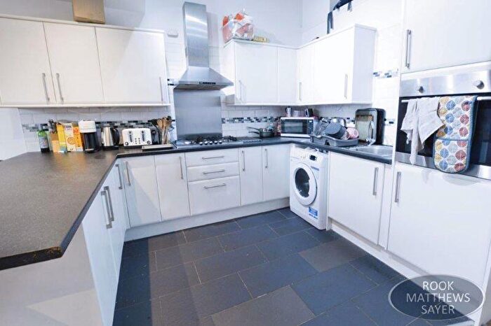 5 Bedroom Flat To Rent In Osborne Terrace, Newcastle Upon Tyne, NE2