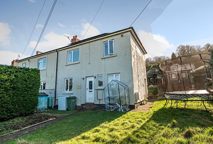 2 Bedroom End Of Terrace House For Sale In Summer Street, Stroud, Gloucestershire, GL5