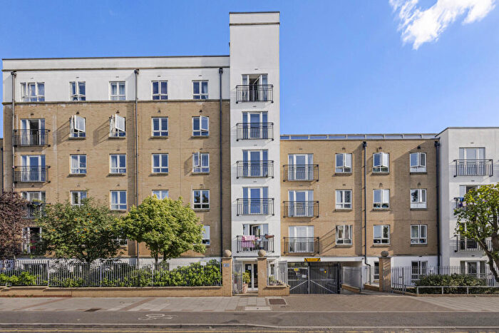 1 Bedroom Apartment To Rent In Granite Apartments, Windmill Lane, Stratford, Newham, London, E15
