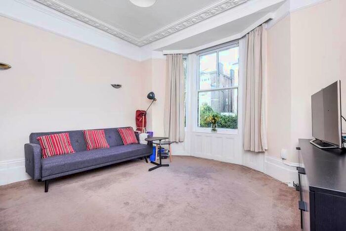 1 Bedroom Apartment To Rent In Richmond, Surrey, TW10
