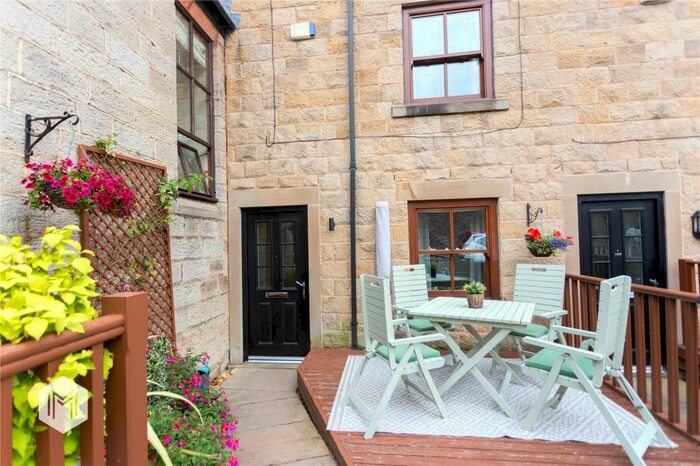 3 Bedroom Terraced House For Sale In Crow Lane, Ramsbottom, Bury, Greater Manchester, BL0