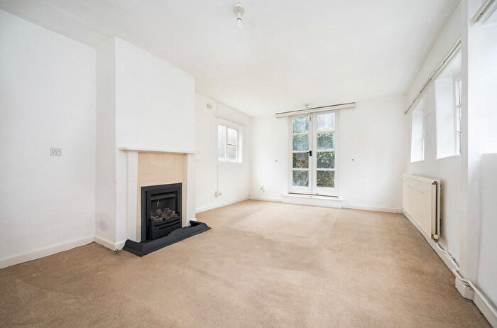 2 Bedroom Cottage To Rent In Sudbury, Suffolk, CO10