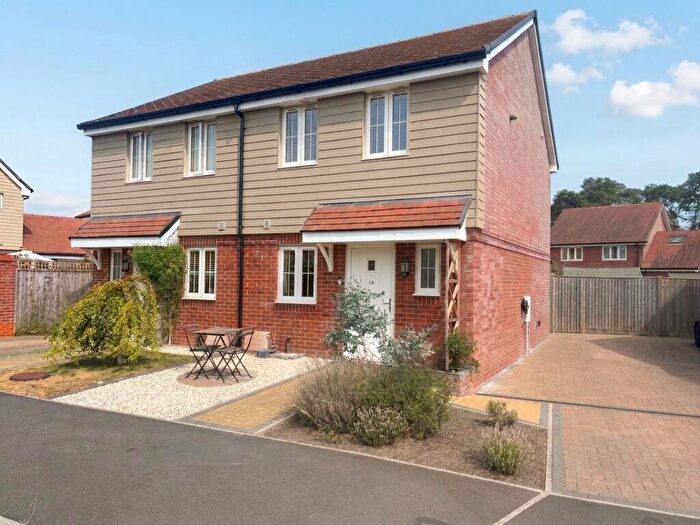2 Bedroom Semi Detached House For Sale In Augustus Avenue, Fordingbridge, SP6