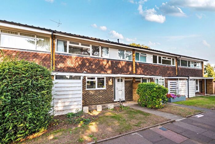 3 Bedroom Detached House For Sale In Hever Gardens, Bickley, Kent, BR1