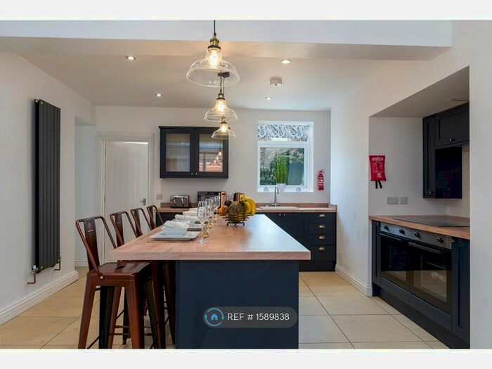 4 Bedroom Terraced House To Rent In High Street, Wainfleet, Skegness, PE24