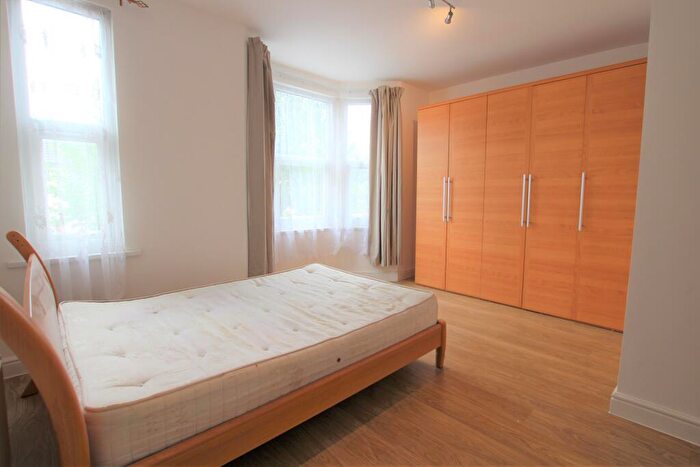 3 Bedroom House To Rent In Belgrave Road, Walthamstow, E17