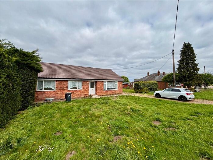 3 Bedroom Semi-Detached Bungalow To Rent In East Fen Drove, Soham, CB7