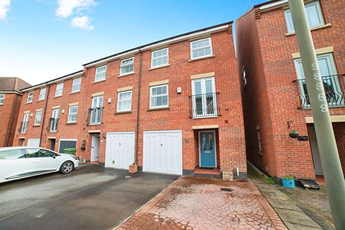 4 Bedroom Property For Sale In Greyfriars Close, Heanor, DE75