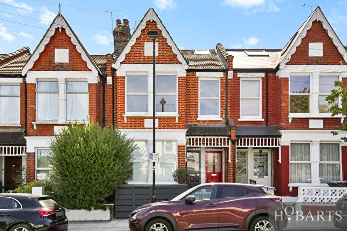4 Bedroom Maisonette For Sale In Dagmar Road, Alexandra Park, N22