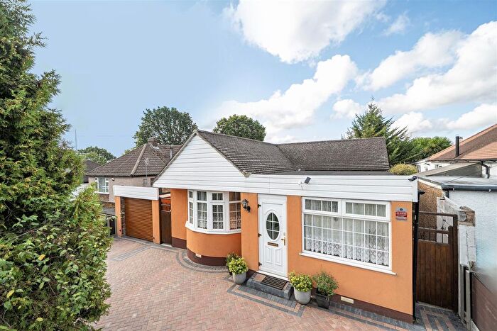 3 Bedroom Detached Bungalow For Sale In Poverest Road, Orpington, BR5