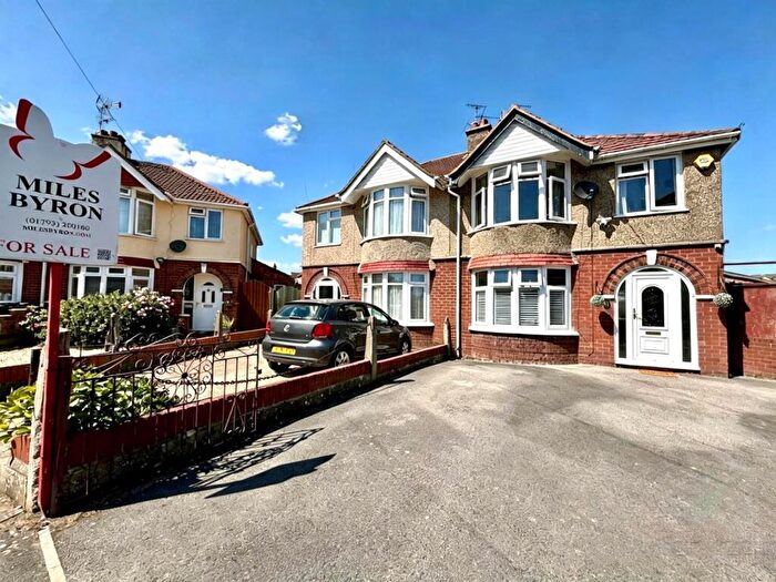 3 Bedroom Semi-Detached House For Sale In Alvescot Road, Old Walcot, Swindon, SN3
