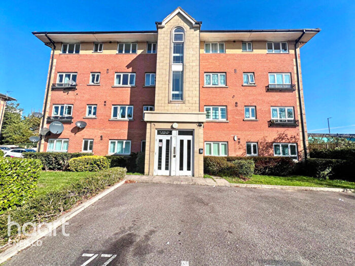 2 Bedroom Apartment For Sale In Hudson Way, London, N9