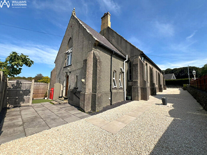 2 Bedroom Character Property For Sale In Pensarn, Pentre Berw, LL60