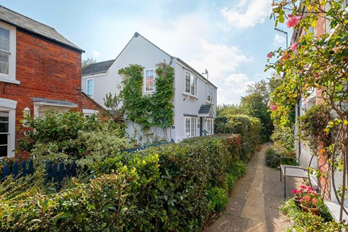 3 Bedroom Cottage For Sale In Yarmouth, Isle Of Wight, PO41