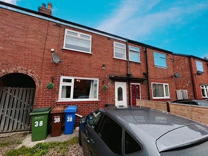 3 Bedroom Property To Rent In Adshall Road, Cheadle, SK8