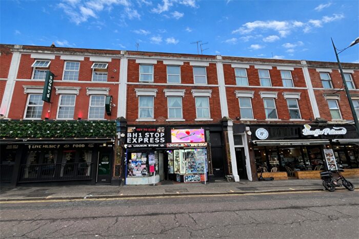 Flat To Rent In Bournemouth, BH1