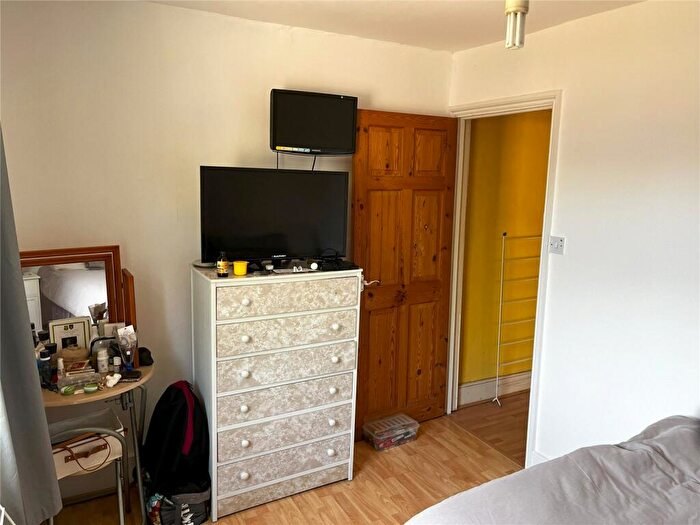 2 Bedroom Duplex For Sale In Nelgarde Road, London, SE6