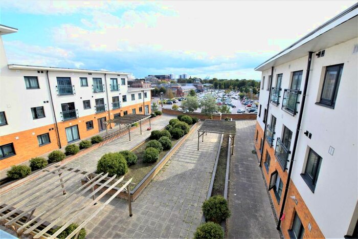1 Bedroom Flat To Rent In Albany Heights, Hogg Lane, Grays, RM17