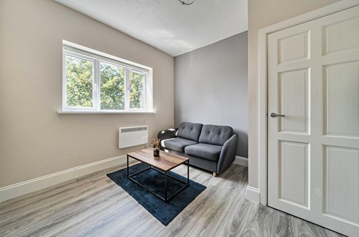 1 Bedroom Flat To Rent In Westridge Road, Southampton, Hampshire, SO17
