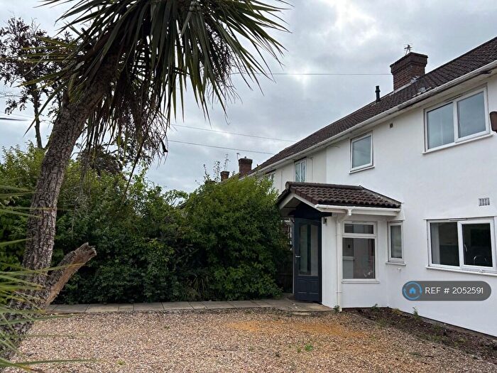3 Bedroom Terraced House To Rent In Maxwell Road, Beaconsfield, HP9