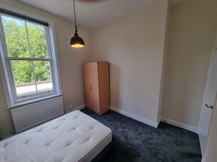 1 Bedroom Flat To Rent In Cavendish Road, London, NW6