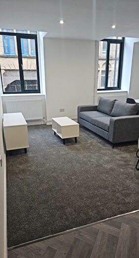 2 Bedroom Apartment To Rent In Duke Street, Bradford, West Yorkshire, BD1