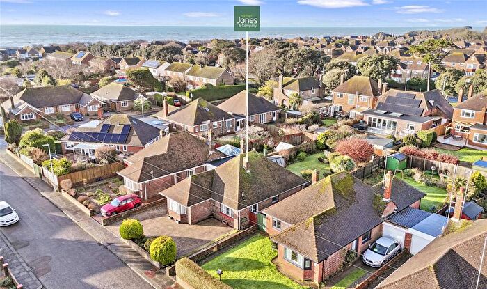 2 Bedroom Bungalow For Sale In Sandown Close, Goring-by-Sea, Worthing, West Sussex, BN12