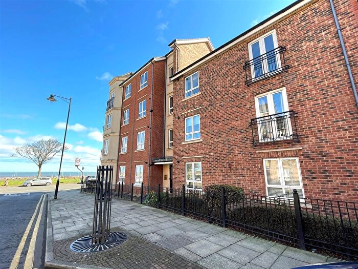 2 Bedroom Flat For Sale In Sea Winnings Way, South Shields, NE33
