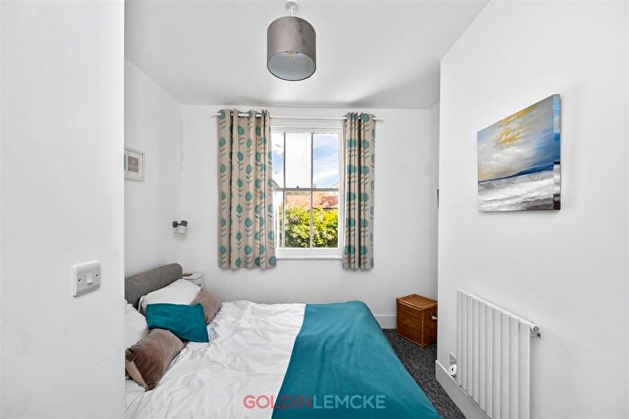1 Bedroom Flat To Rent In Westbourne Street, Hove, BN3