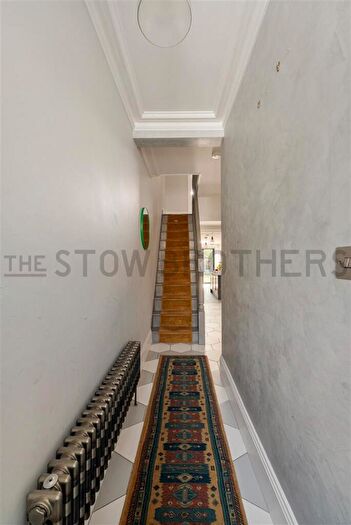 4 Bedroom House To Rent In Walpole Road, London, E17