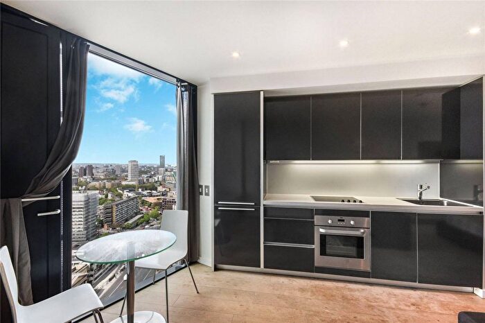 Studio To Rent In Walworth Road, Elephant And Castle, London, SE1