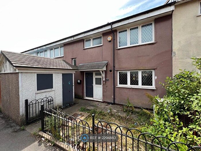 5 Bedroom Terraced House To Rent In Oakington Garth, Bransholme, Hull, HU7