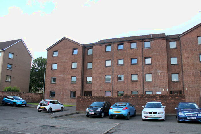 2 Bedroom Flat To Rent In Larkin Gardens, Paisley, PA3