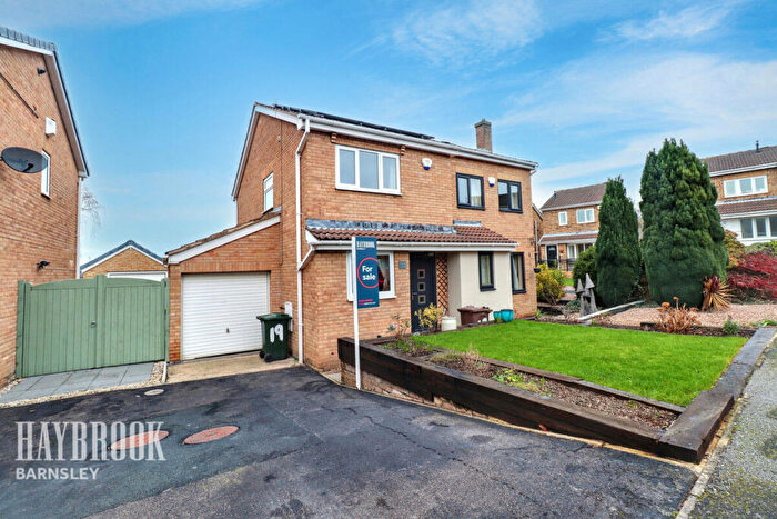 2 Bedroom Semi-Detached House For Sale In Westbury Close, Barnsley, S75