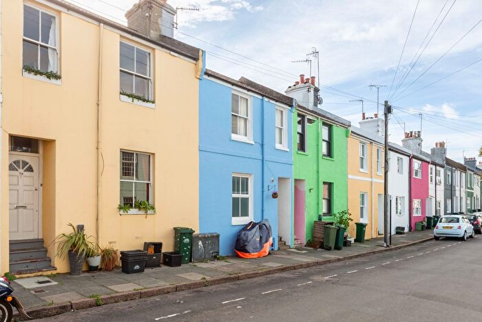 1 Bedroom Flat For Sale In Ewart Street, Brighton, BN2