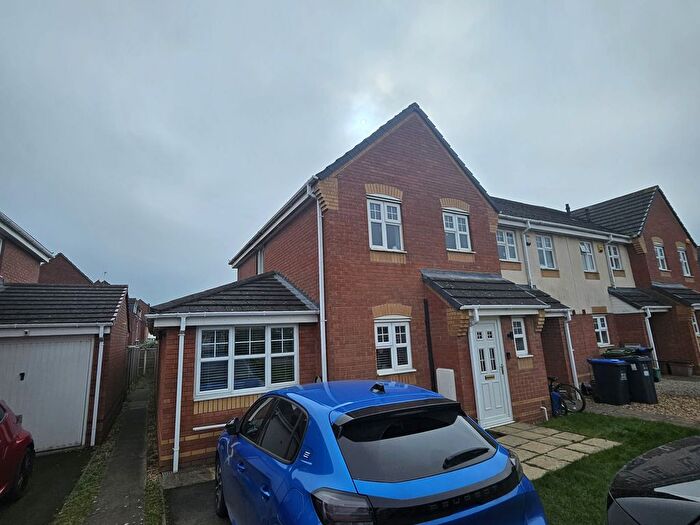 4 Bedroom End Terrace House For Sale In Banquo Approach, Heathcote, Warwick, CV34