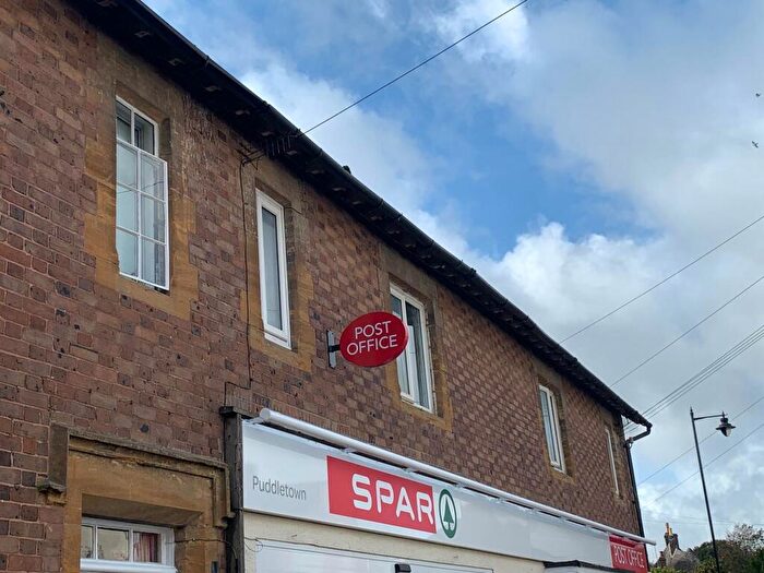 2 Bedroom Flat To Rent In High Street, Puddletown, Dorchester, DT2